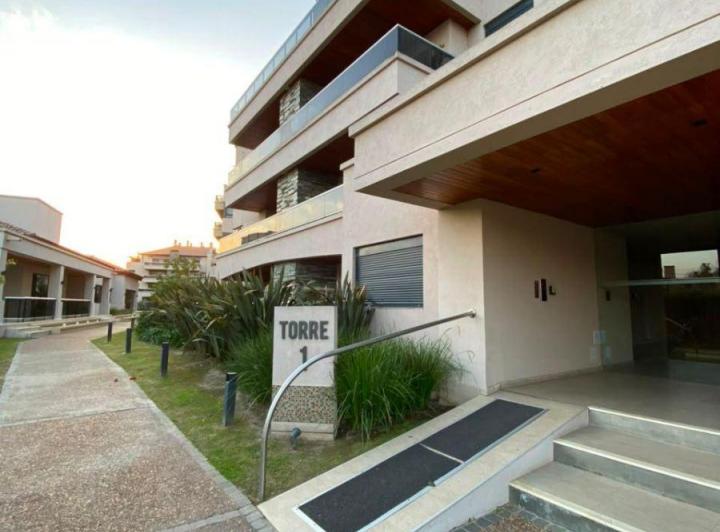 Departamento · 55m² · 2 Ambientes · 1 Cochera