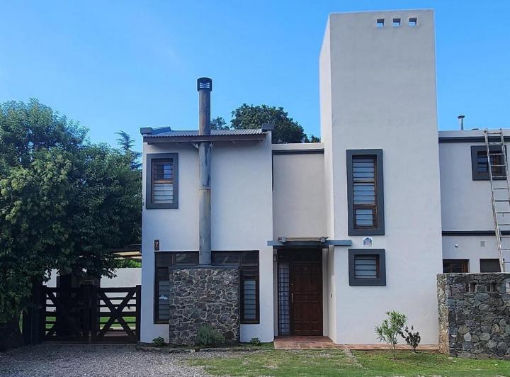 Casa · 150ha · 5 Ambientes · 1 Cochera