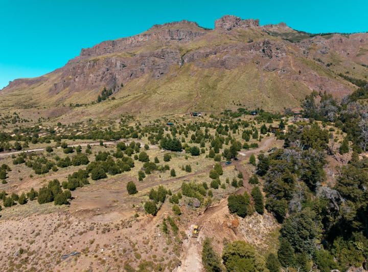 Terreno · 716m²