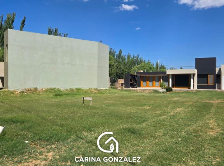 Terreno · 791m²