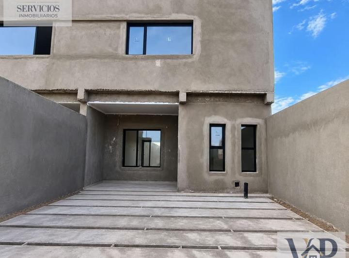PH · 180m² · 3 Ambientes · 1 Cochera