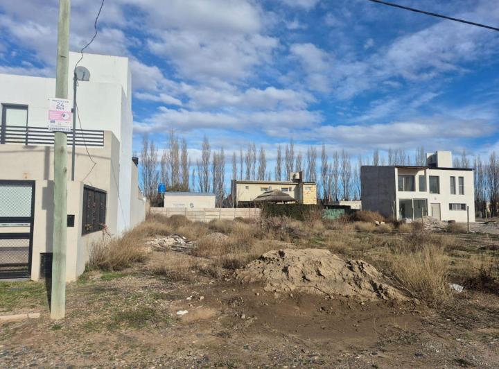 Terreno · 360m²