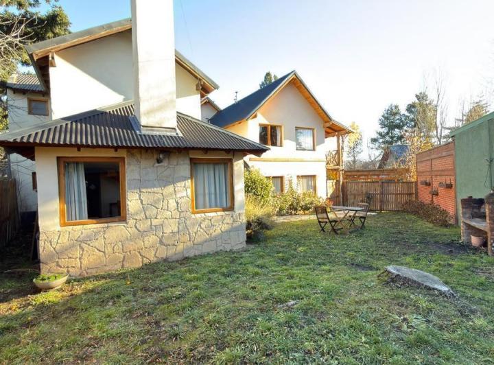 Casa · 170m² · 3 Dormitorios · 1 Cochera