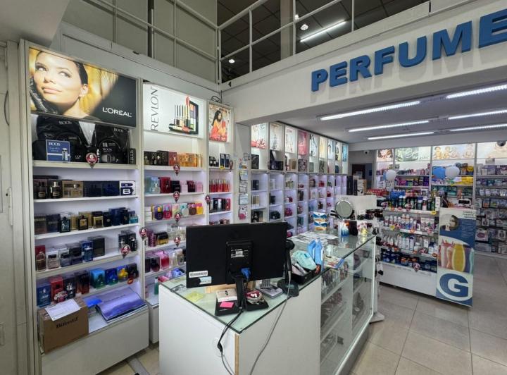 Local comercial · 168m²