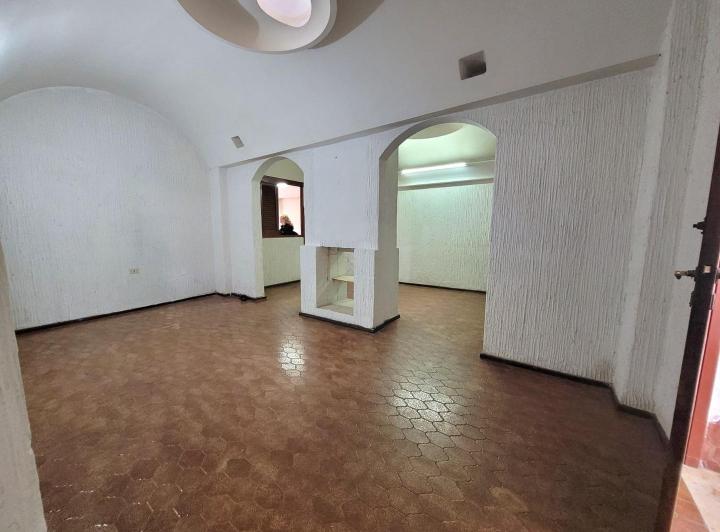 Casa · 143m² · 4 Ambientes · 1 Cochera