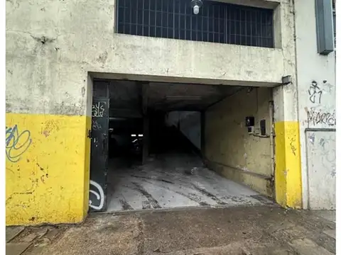 Cochera en Alquiler en Caseros, Partido de Tres de Febrero