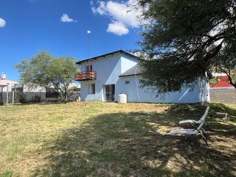 Casa en Venta en Juana Koslay, Juan Martín de Pueyrredón