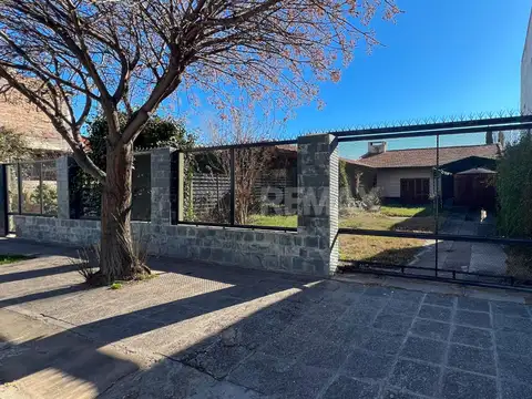 Casa en Venta en Neuquén, Confluencia