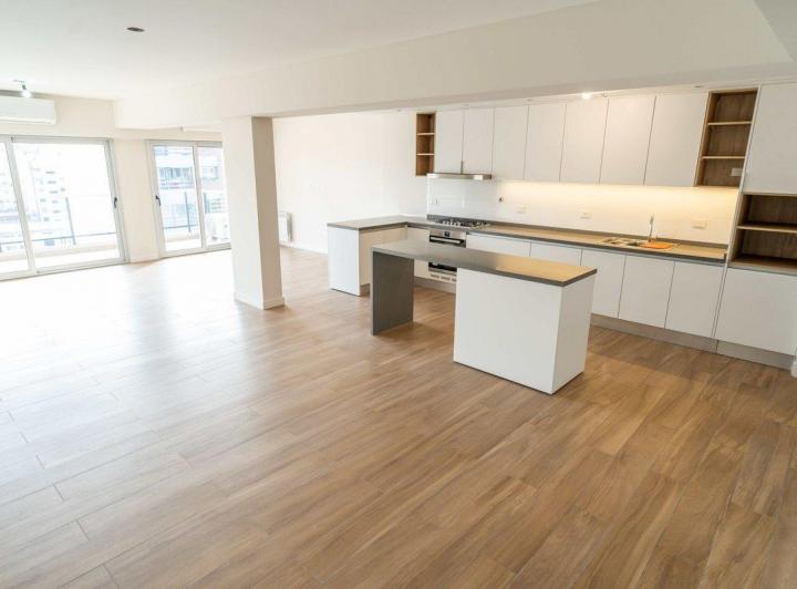 Departamento · 165m² · 5 Ambientes · 1 Cochera