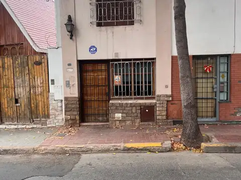 Casa en Alquiler en Mendoza, Capital