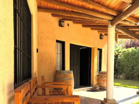 Casa en Alquiler en Perdriel, Luján de Cuyo