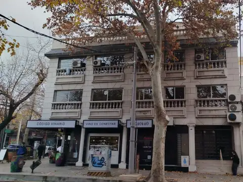 Oficina en Alquiler en Mendoza, Capital