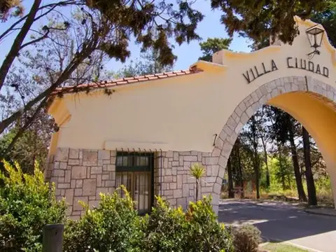 Terreno en Venta en Villa del Parque, Calamuchita