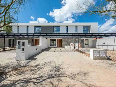 Casa en Venta en Docta, Countries y Barrios Cerrados en Córdoba Capital