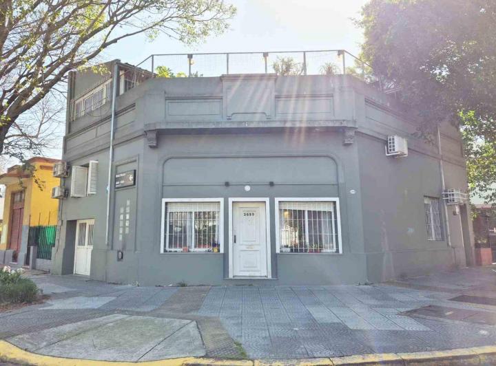 Casa · 247m² · 5 Ambientes · 1 Cochera