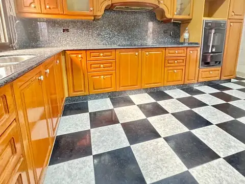Casa en Venta en Flores, CABA