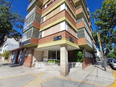 Departamento en Alquiler en Villa del Parque, CABA