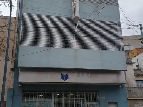 Local en Alquiler en Pompeya, CABA