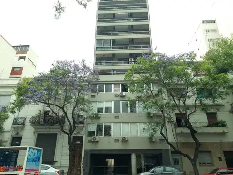 Cochera en Venta en Monserrat, CABA