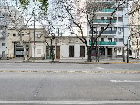 Galpón en Venta en Barracas, CABA