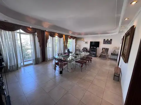 Galpón en Venta en Villa General Mitre, CABA