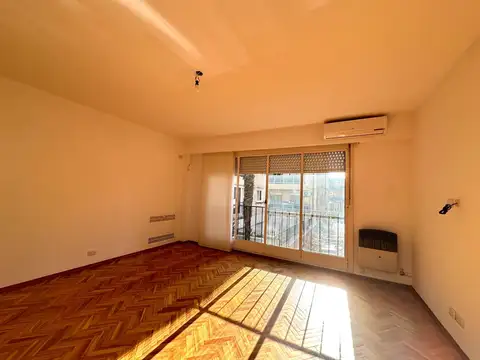 Departamento en Alquiler en Martinez Vias / Santa Fe, Martinez