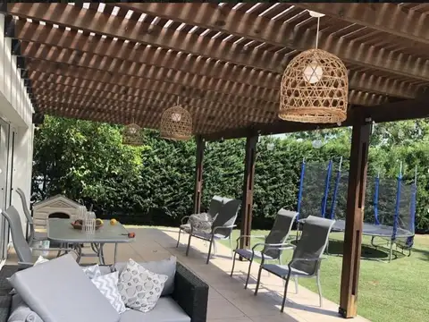 Casa en Alquiler en El Centauro, Countries y Barrios Cerrados en Esteban Echeverria