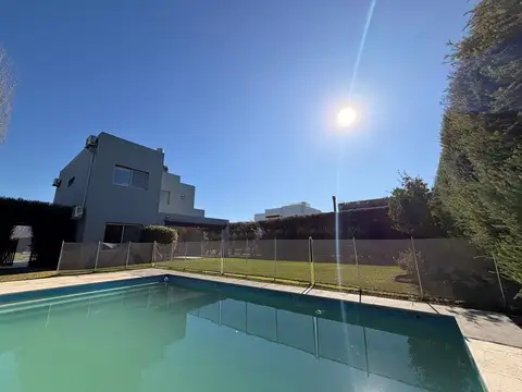 Casa en Alquiler en Nordelta Los Alisos, Nordelta