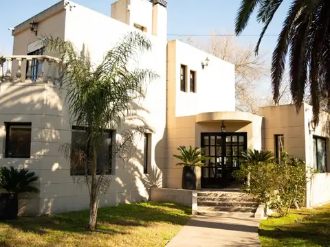 Casa en Venta en Barrio Parque Leloir, Partido de Ituzaingó