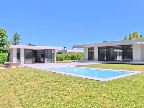 Casa en Venta en Estancias Del Pilar, Countries y Barrios Cerrados en Pilar