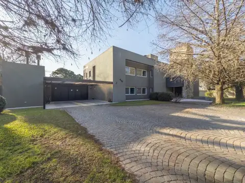 Casa en Venta en Altos Del Pilar, Countries y Barrios Cerrados en Pilar