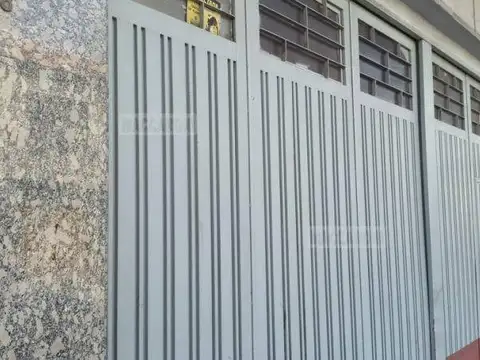 Local en Venta en Lomas del Mirador, Partido de La Matanza