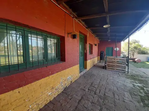 Local en Venta en Roque Pérez, Partido de Roque Pérez