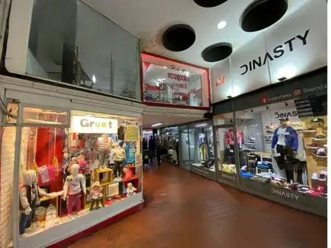 Local en Venta en Lanus Este, Lanus