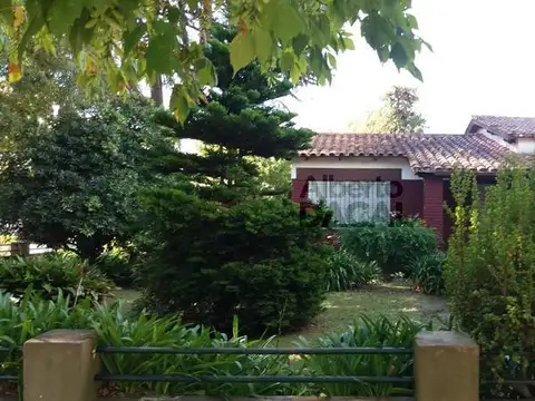 Local en Venta en Villa Elisa, Partido de La Plata