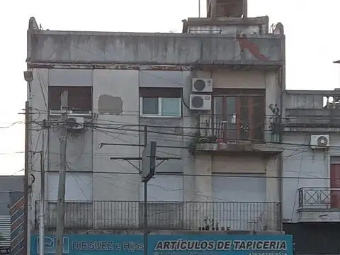 Local en Venta en Crucesita, Partido de Avellaneda