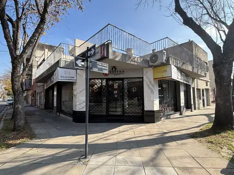 Local en Venta en Olivos Maipu/Uzal, Olivos