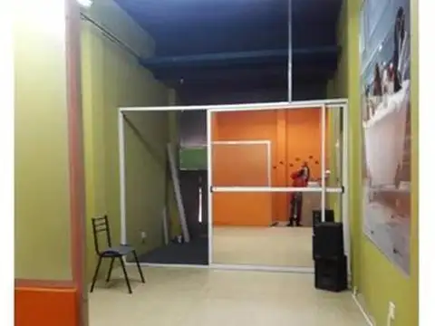 Local en Venta en Lanus Este, Lanus