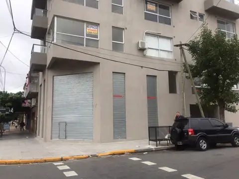 Local en Venta en Piñeyro, Partido de Avellaneda