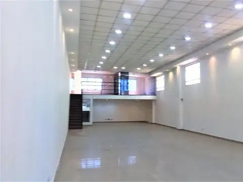Local en Venta en Remedios de Escalada, Partido de Lanús