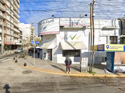 Local en Venta en Remedios de Escalada, Partido de Lanús