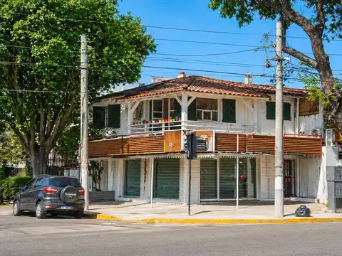 Local en Venta en Martinez Libertador / Rio, Martinez