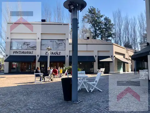 Local en Venta en Barrio el Cazador, Partido de Escobar