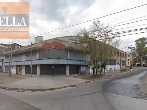 Local en Venta en Isidro Casanova, Partido de La Matanza