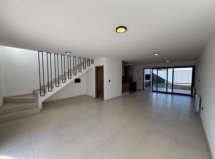 PH · 160m² · 6 Ambientes · 2 Cocheras