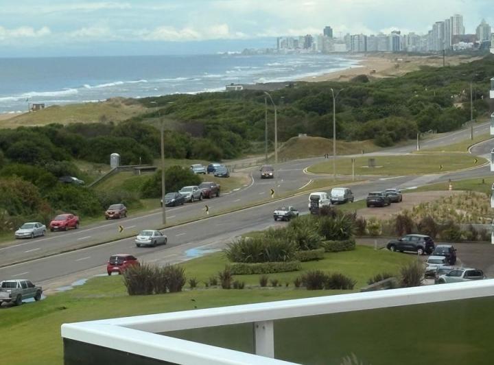 PH · 250m² · 5 Ambientes · 2 Cocheras