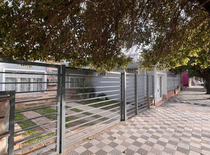 Casa · 170m² · 6 Ambientes