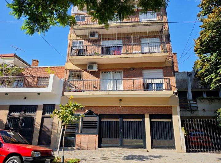 Departamento · 43m² · 2 Ambientes · 1 Cochera