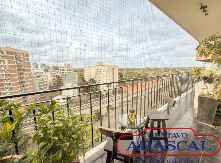 Departamento · 195m² · 5 Ambientes · 1 Cochera