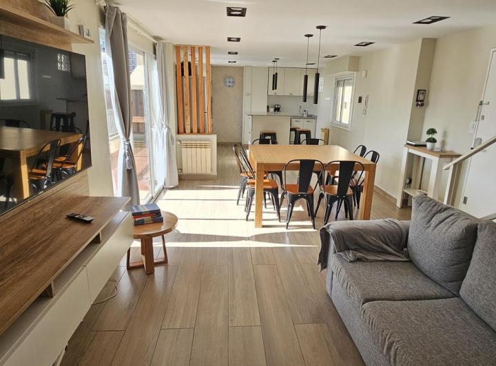 Departamento · 95m² · 5 Ambientes
